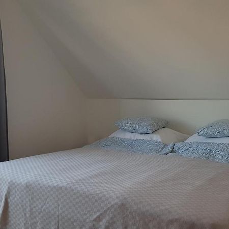 Vegvar Delux Apartman Дьюла Екстер'єр фото